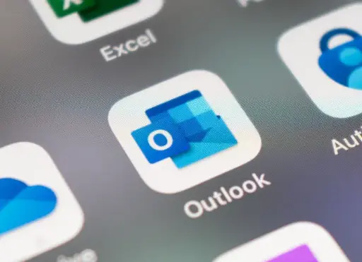 Outlook - Initiation